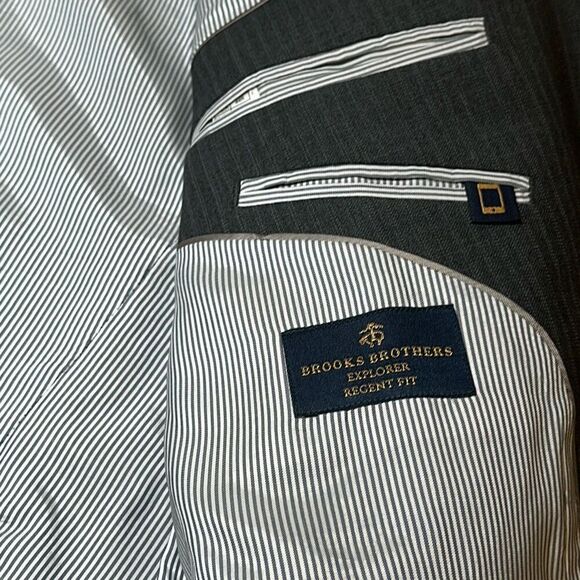 Brooks Brother's Explorer Regent Fit Blazer Suit Jacket Sport Coat size 44R - Picture 7 of 10